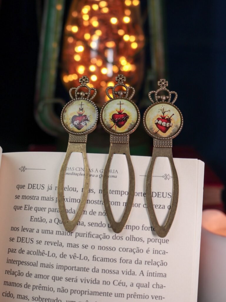 Marcador de Página 3 Corações