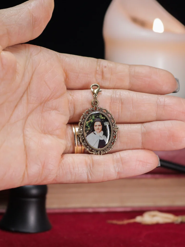 Medalha Santa Teresinha