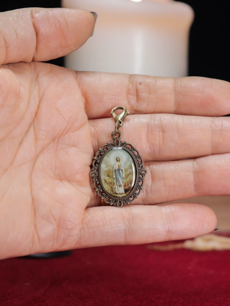 Medalha Nossa Senhora de Lourdes